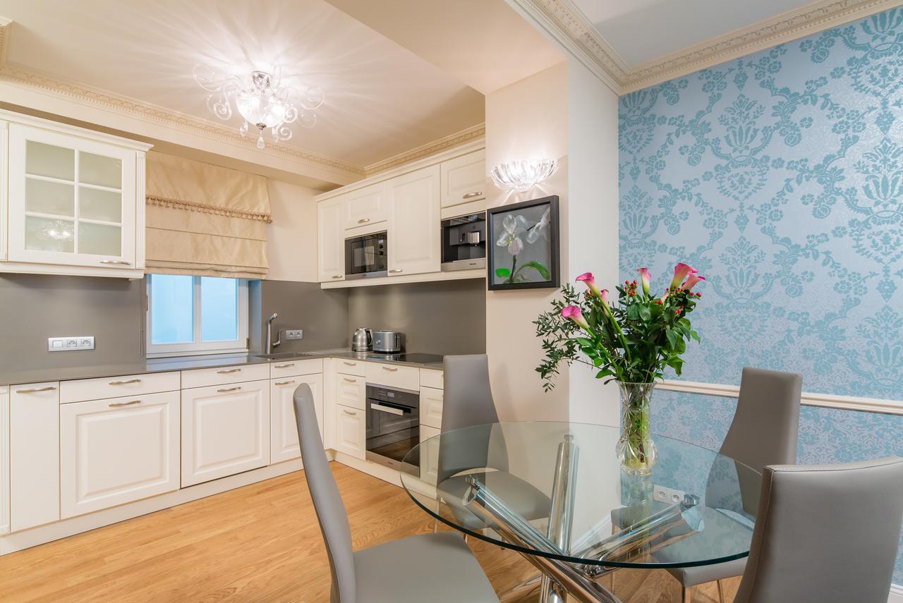 Rubin Luxury Apartments (Adults Only) Карловы Вары Экстерьер фото