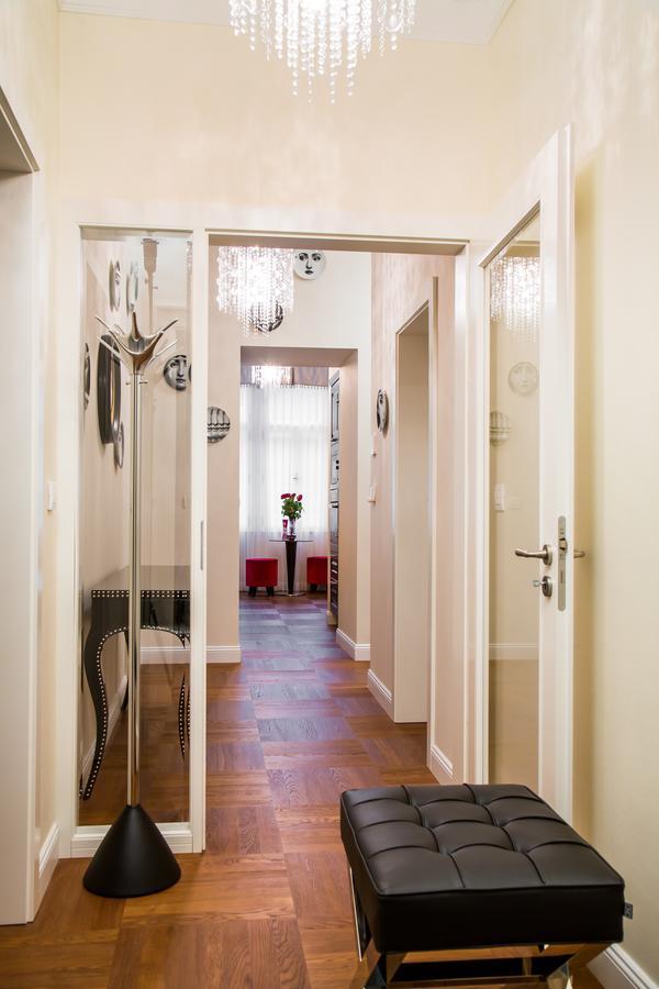 Rubin Luxury Apartments (Adults Only) Карловы Вары Экстерьер фото